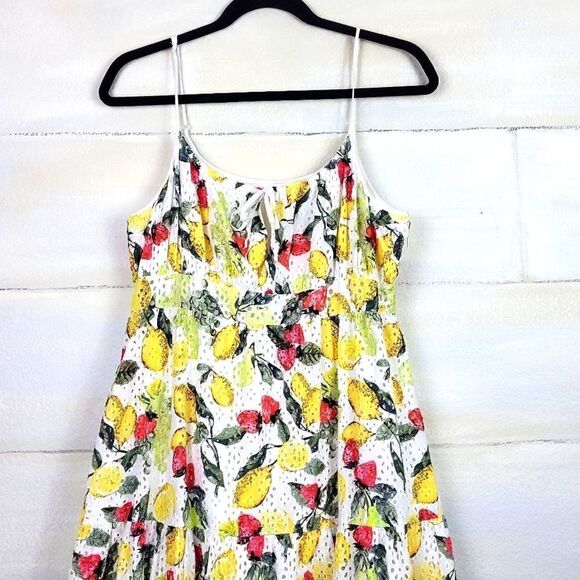 Lemoncello Tiered Dress. Size L - Picture 2 of 12